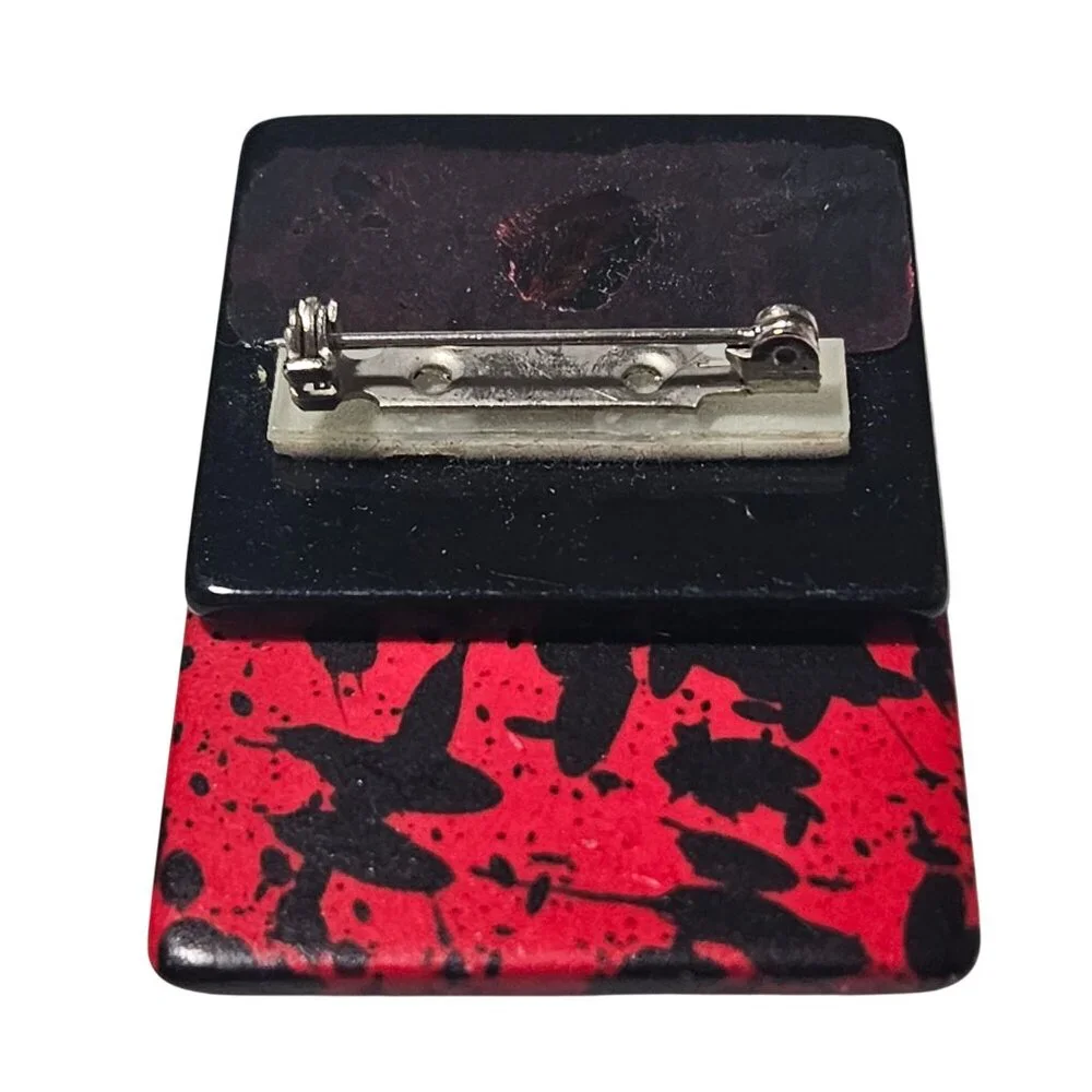 Vintage Red Black Abstract Patterned Square Brooch Pin Retro Fashion Jewelry